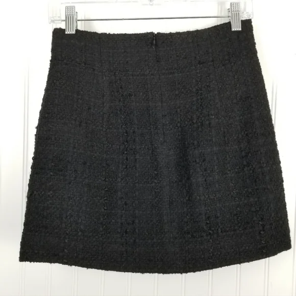 Zara Black Tweed Mini Skirt Gold Button Details - Picture 3 of 9